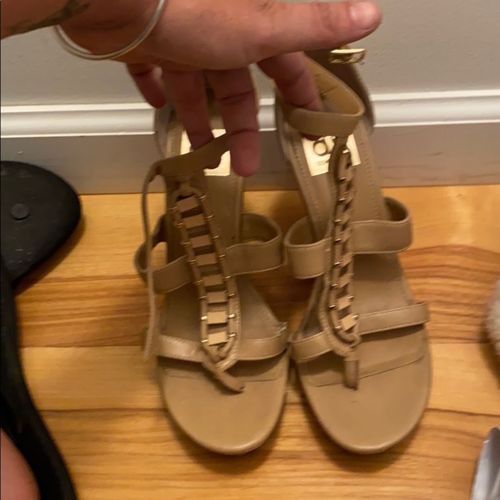 Dolce Vita nude with gold platform sandle